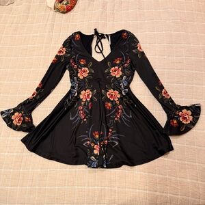 Free People Black Floral Long Sleeve Mini Dress w/ Tie Back – S